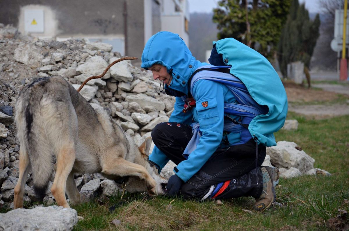 Barbara s Prokopem a Maayou - Nose Work