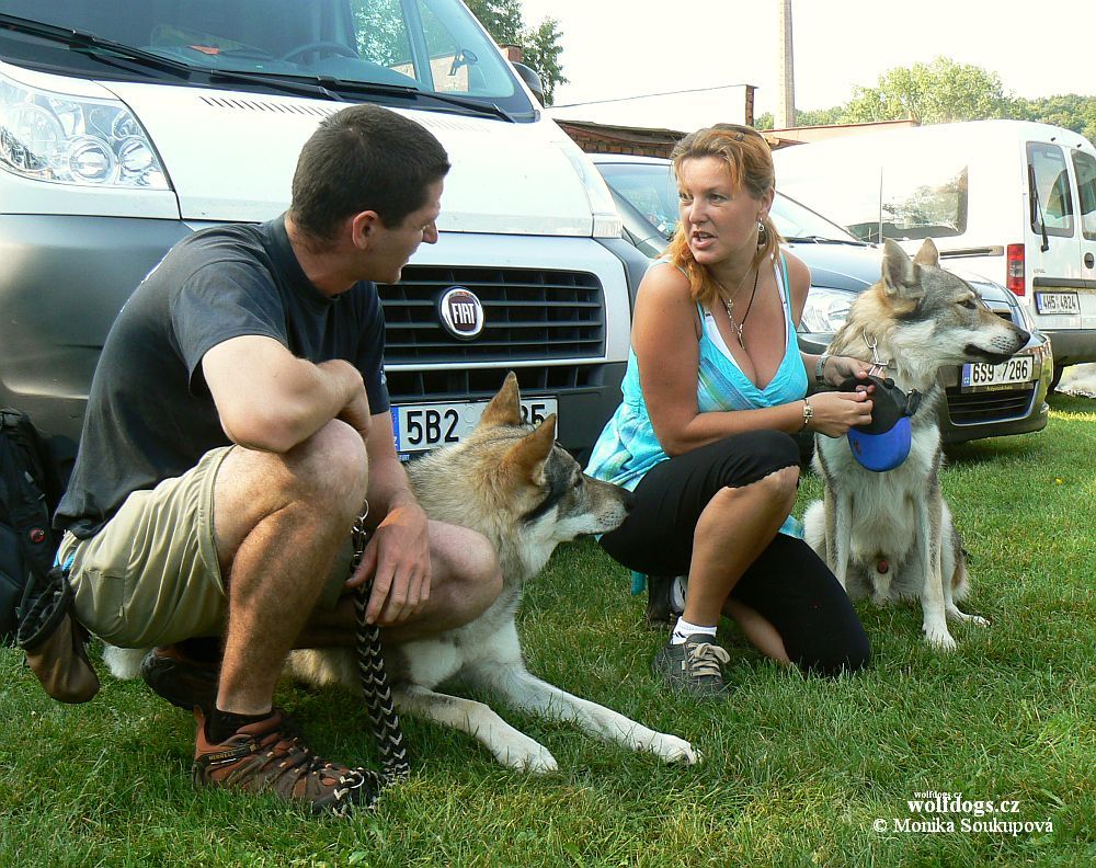 seznamování: Aleš a Yahoo, Monika a Ziggy Lee - Interdog Bohemia 2011