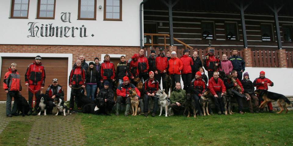 účastníci atestů Horské služby 31.10. - 3.11.2013